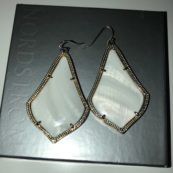 Kendra Scott White earrings - Picture 4 of 4